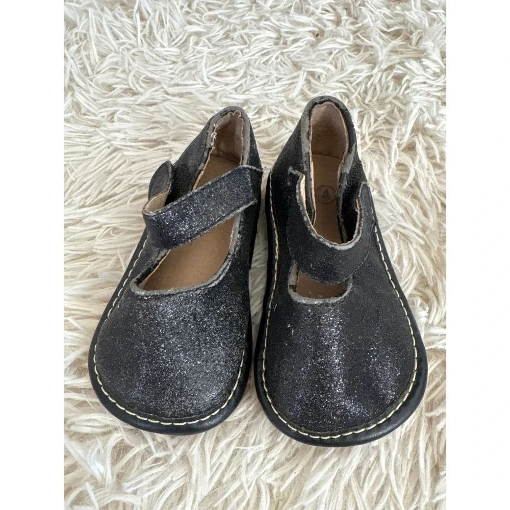 Squeak & Goggle‎ Sparkling Black Mary Jane Shoes Toddler Kids Size 4